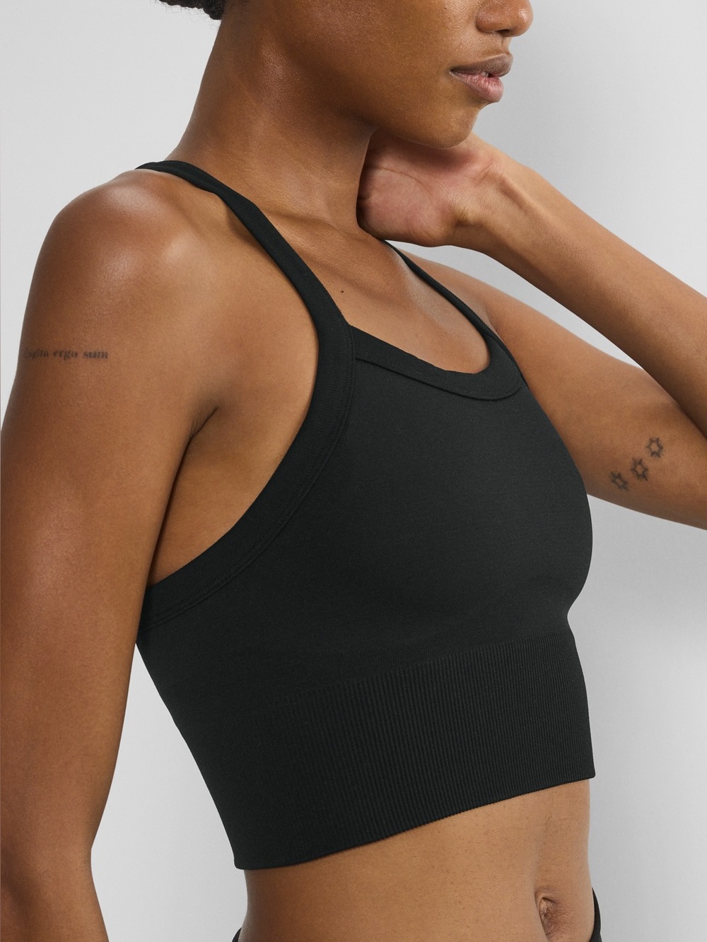 Pro-Fit Sports Bra/Crop Top 🖤